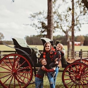 Meet your Posher, Dustin